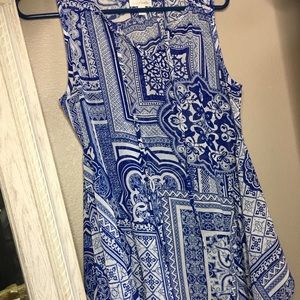 Charming Charlie’s size small blue/ white blouse